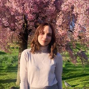 Meet your Posher, Olivia